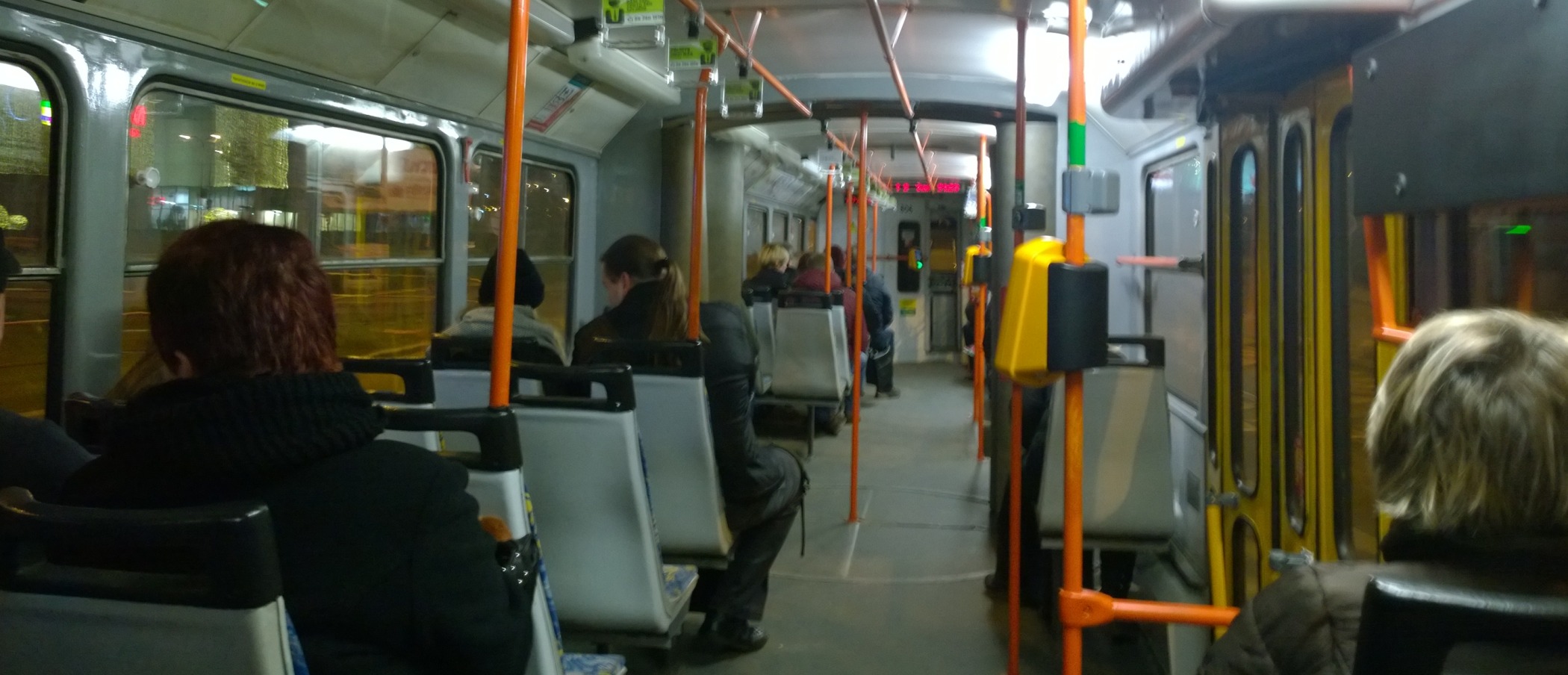 Cestování noční tramvají v Ostravě