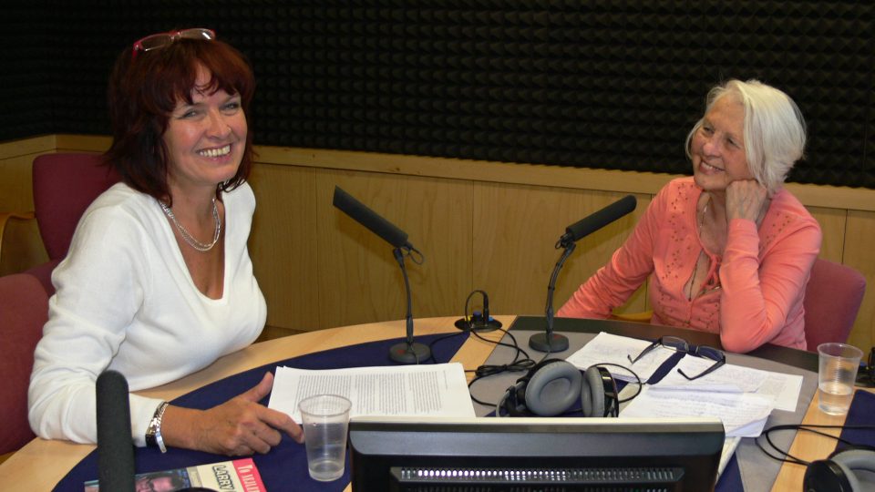 Dagmar Misařová (vlevo) jako host Evy Mudrové