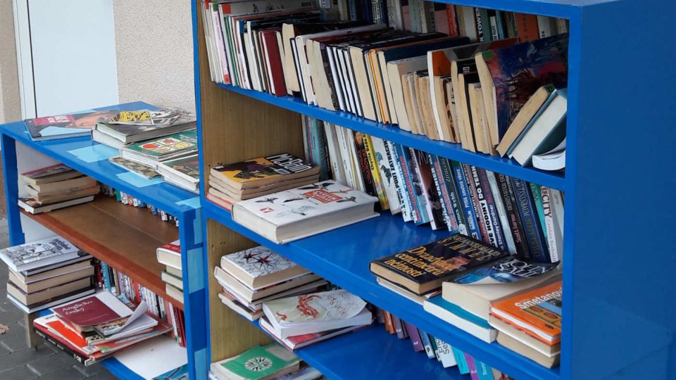 Půjčování knih a časopisů v areálu koupaliště