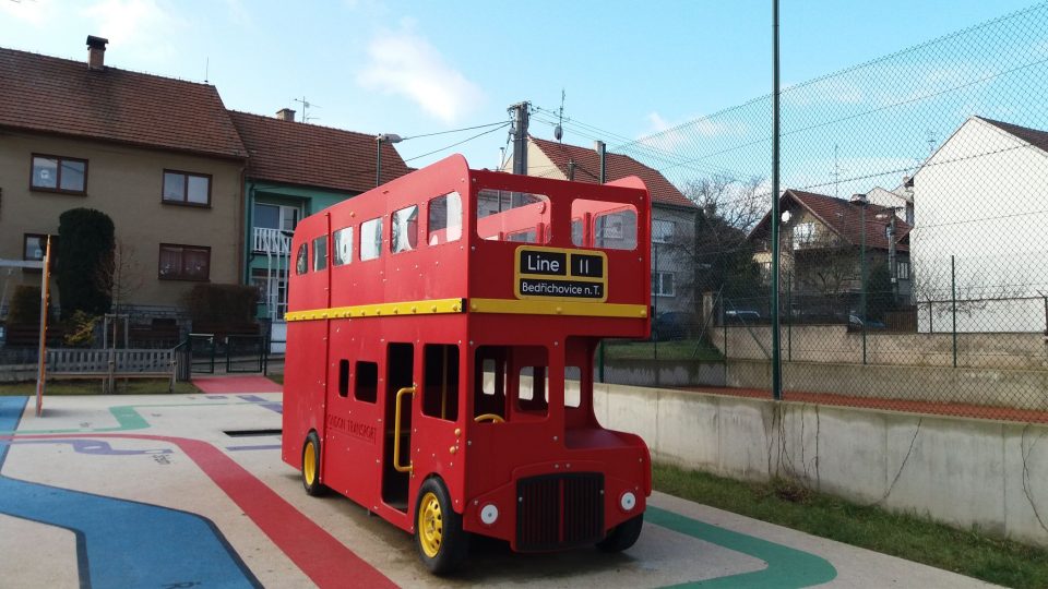 V londýnském duchu se mohou vyřádit hlavně bedřichovické děti