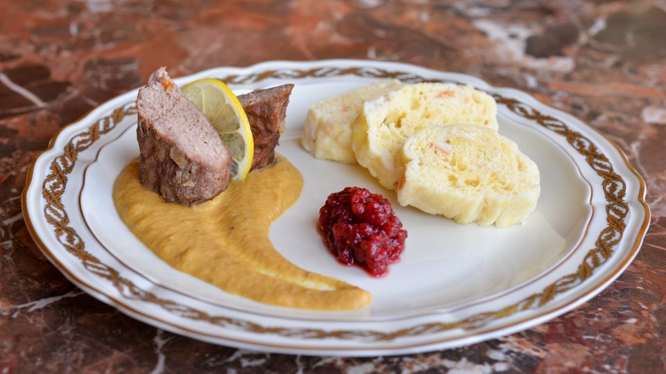 Kančí hřbet na smetaně od Veroniky Bačkovské | foto: Martin Čuřík Kančí hřbet na smetaně od Veroniky Bačkovské