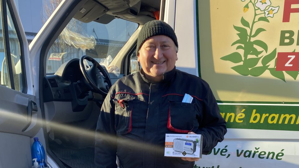 Štastní výherci druhého (úterního) kola soutěže Chyťte si svůj DAB v Moravskoslezském kraji | foto: Anna Klepalová Štastní výherci druhého (úterního) kola soutěže Chyťte si svůj DAB v Moravskoslezském kraji