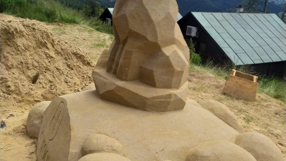 Pískové sochy na Pustevnách