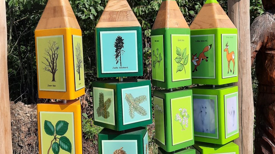 Jednotlivá zastavení nabízejí dětem zábavu i poučení | foto: Iva Havlíčková, Český rozhlas Jednotlivá zastavení nabízejí dětem zábavu i poučení