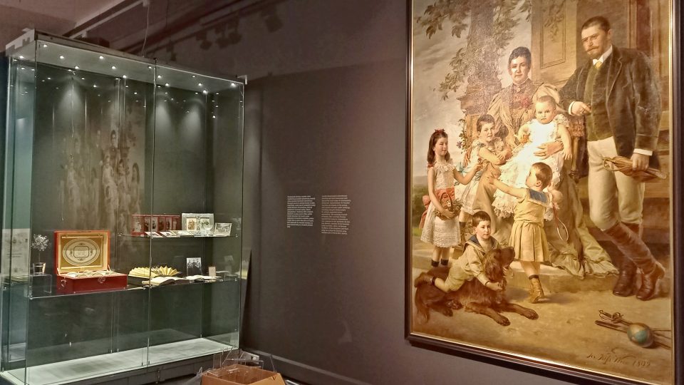 Na výstavě Razumovští z Víkštejna - Odysea emigrace | foto: Petra Štrymplová, Český rozhlas Na výstavě Razumovští z Víkštejna - Odysea emigrace