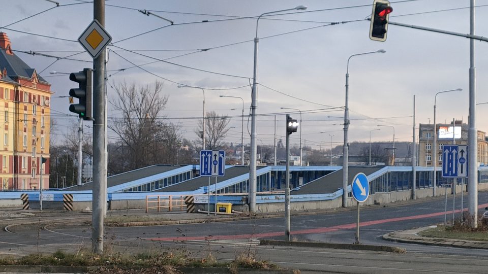 Po rekonstrukci budou nástupiště jen dvě