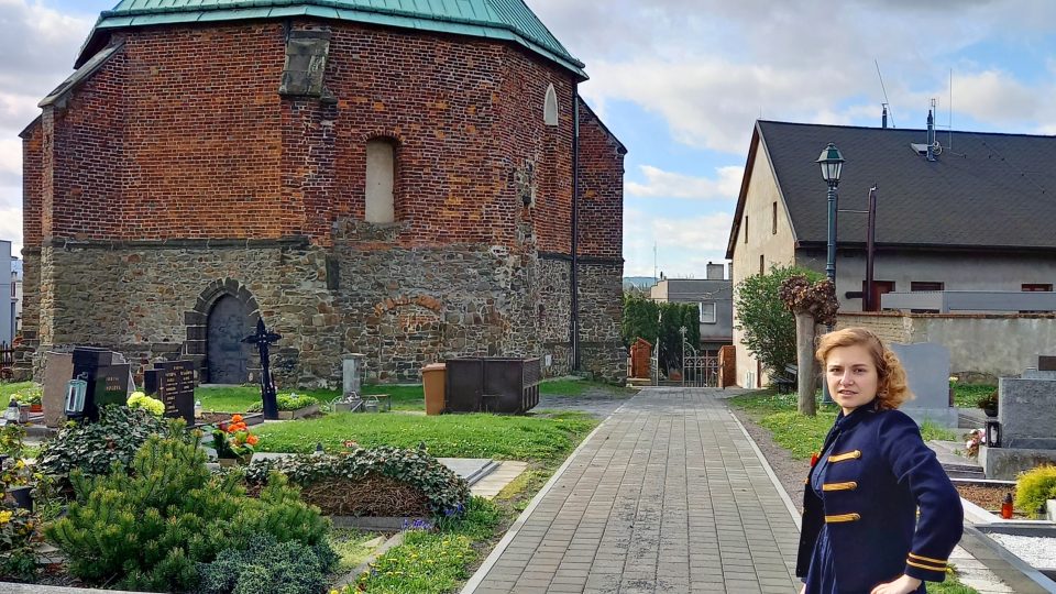 Osmiboká kaple svatého Kříže a historička Iva Maloušková