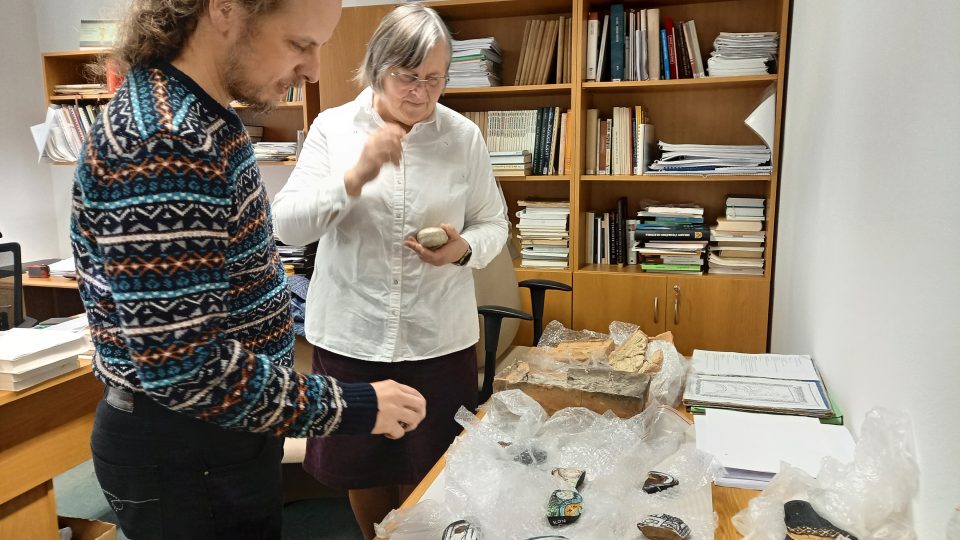 Za novým projektem muzea stojí archeolog Zbyněk Moravec a geoložka Eva Mertová