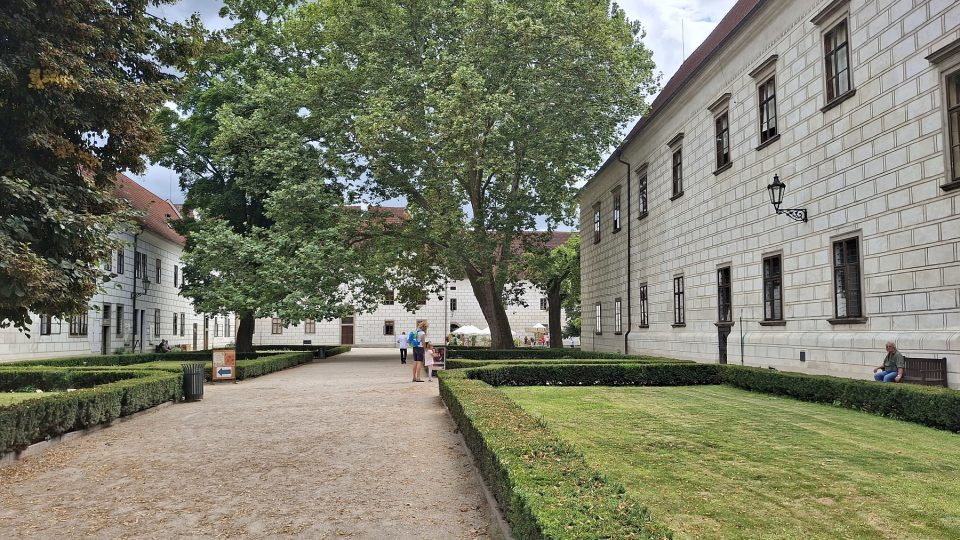 Zámecký park třeboňského zámku má rozlohu čtyři hektary