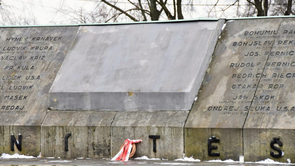 Památník Sedmidenní války je už 80 let bez ústředního motivu slezské orlice