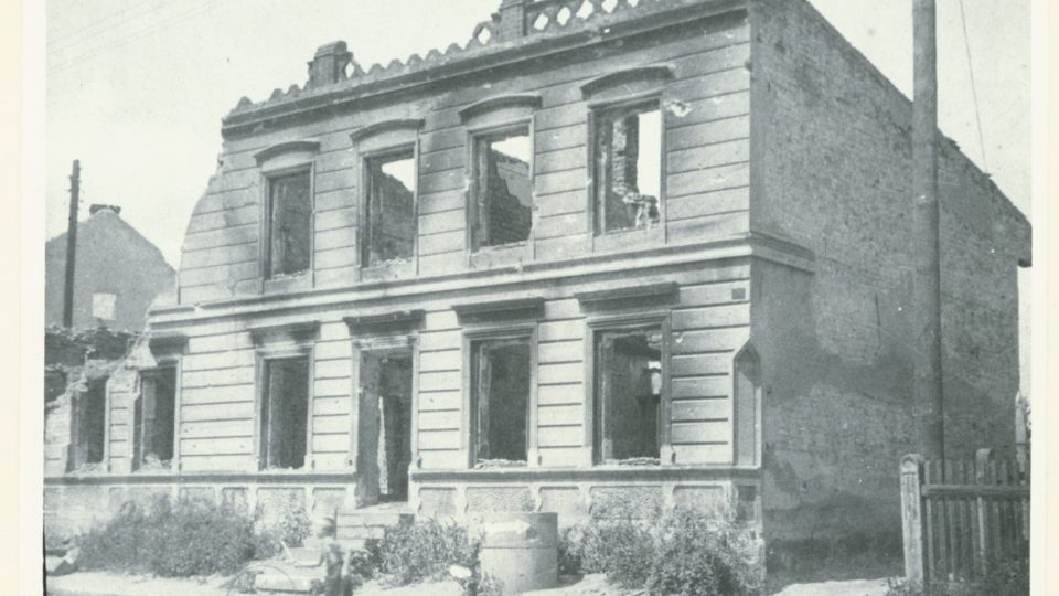 Poválečné škody v Dolním Benešově