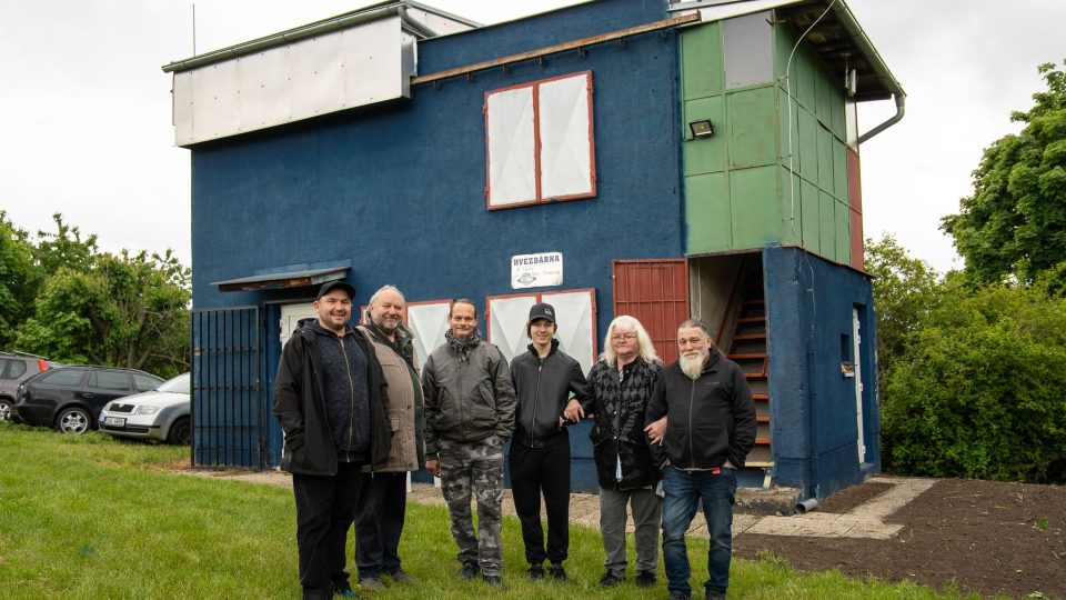Hvězdárničku provozuje parta místních astronadšenců | foto: Michal Okleštěk Hvězdárničku provozuje parta místních astronadšenců