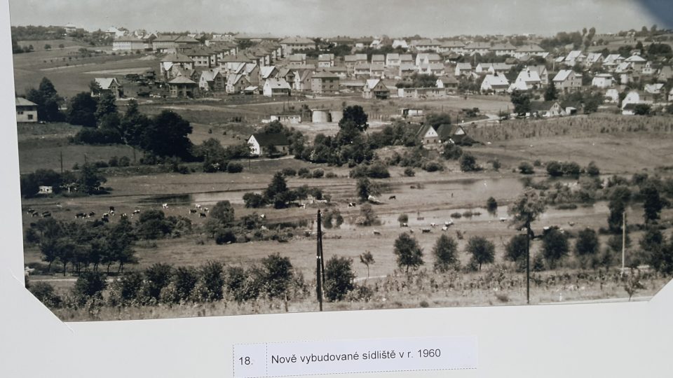 Fotografie nově vybudovaného sídliště v roce 1960