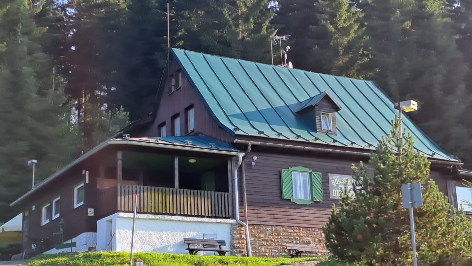 Chata Doroťanka je bývalá celnice | foto: Romana Kubicová, Český rozhlas Chata Doroťanka je bývalá celnice