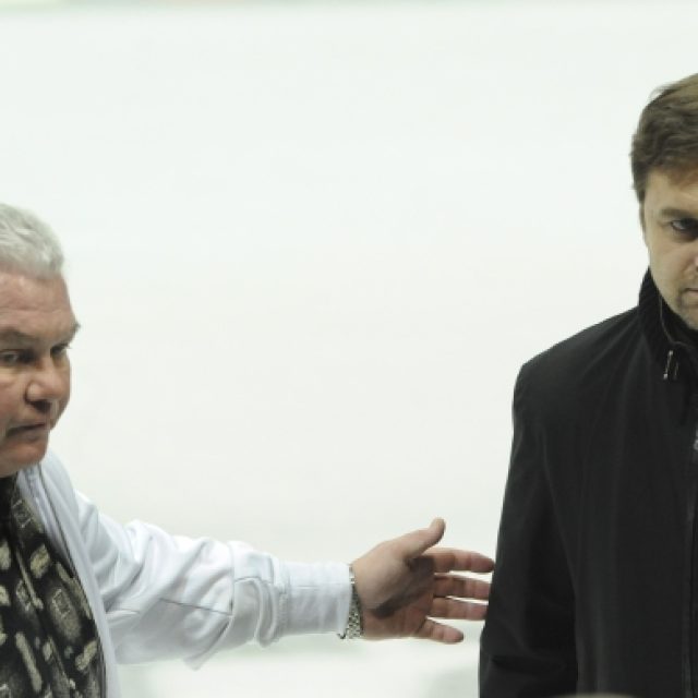 Prezident vítkovického klubu František Černík a generální manažer pražské Sparty Petr Bříza | foto: ČTK