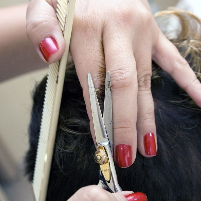 kadeřnice,  kadeřnictví | foto: Fotobanka  Freeimages