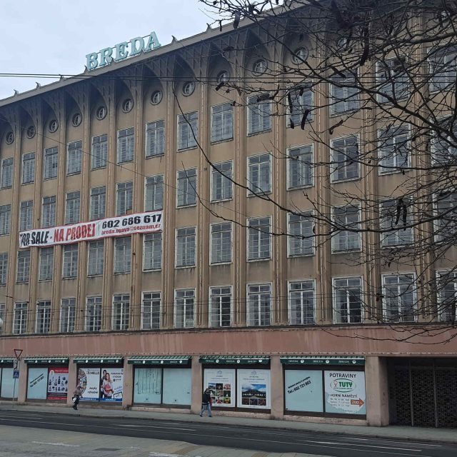 Obchodní dům Breda v Opavě je na prodej | foto: Martin Knitl,  Český rozhlas