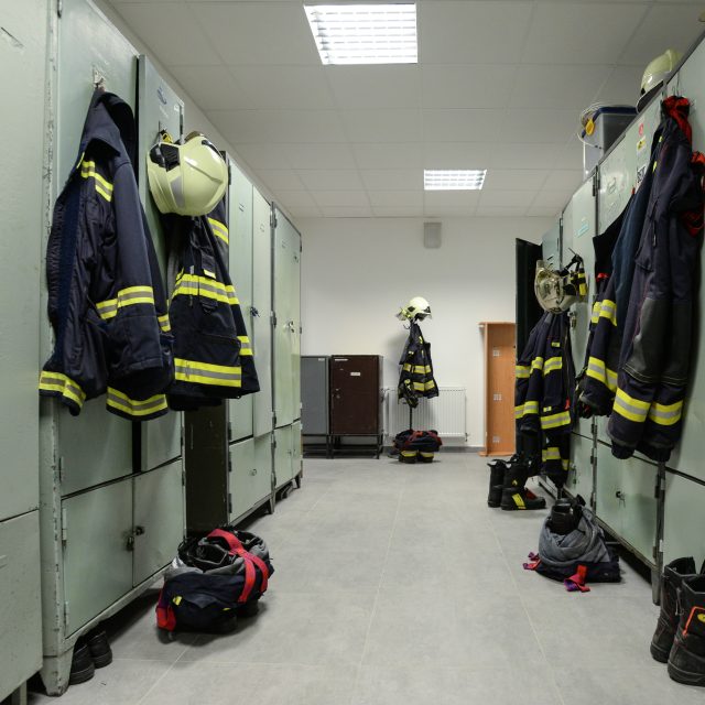 75 hasičů muselo preventivně zůstat v karanténě  (ilustrační foto) | foto: Jan Ptáček,  Český rozhlas,  Český rozhlas