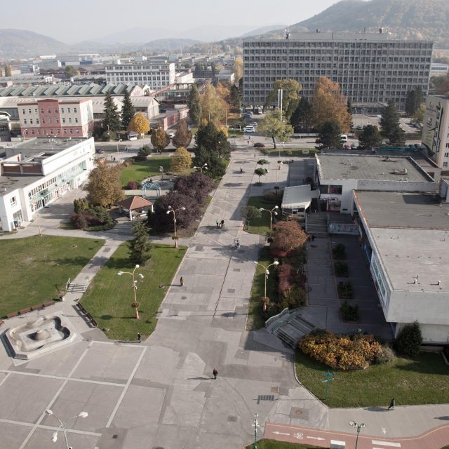 V Kopřivnici je centrum jinde než náměstí.  | foto: Kamil Mrva Architects