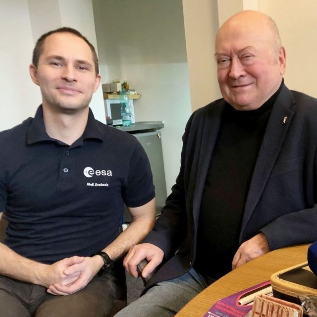 Na cestách do vesmíru - Vladimír Remek a Aleš Svoboda | foto: Petr Voldán,  Český rozhlas