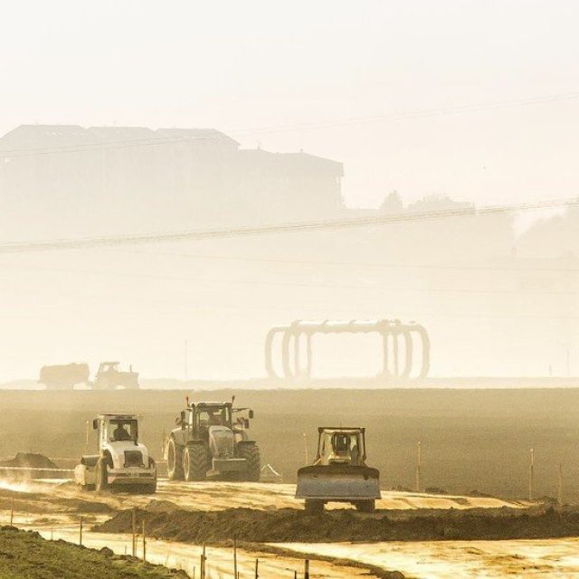 Stavba obchvatu Frýdku-Místku má skončit v roce 2022  (ilustr. foto) | foto: Radek Kalhous,  MAFRA / Profimedia