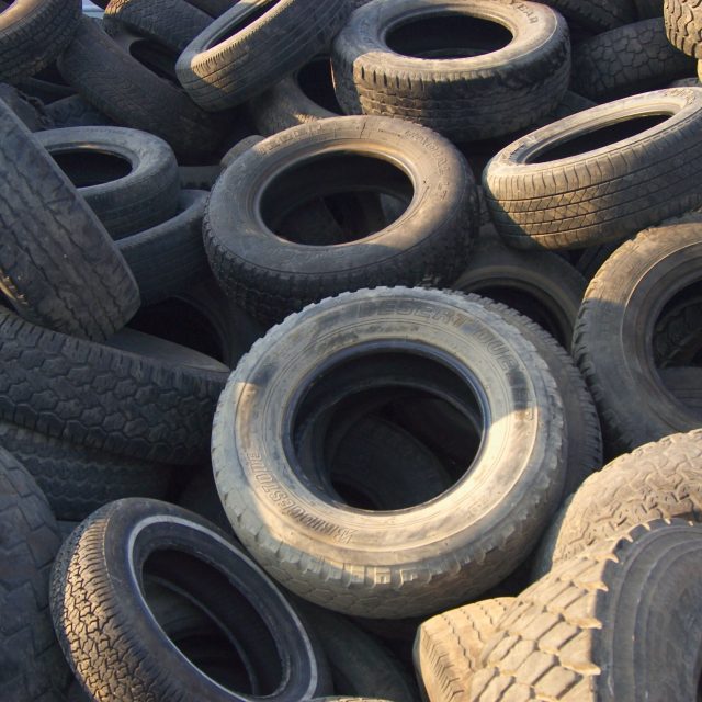 Pneumatiky  (ilustrační foto) | foto: Profimedia