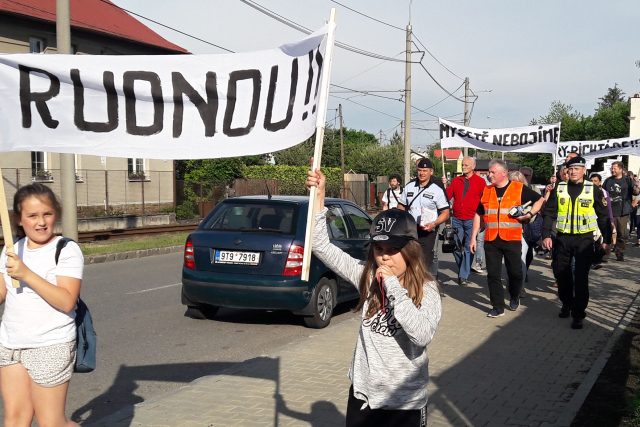 Ostravou-Porubou prošel protestní průvod | foto: František Tichý,  Český rozhlas