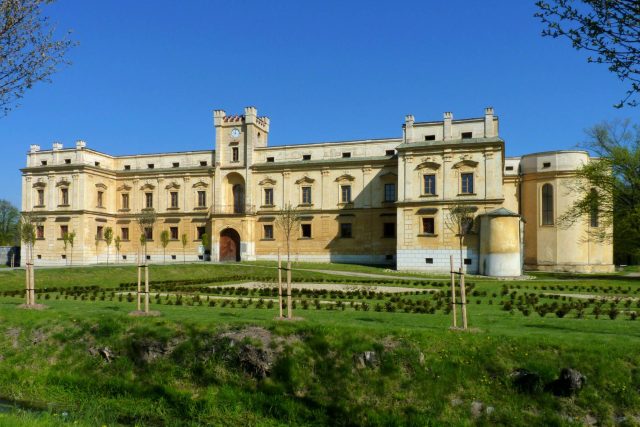 Místo múz a umění. To je zámek Slezské Rudoltice | foto: Dagmar Misařová,  Český rozhlas
