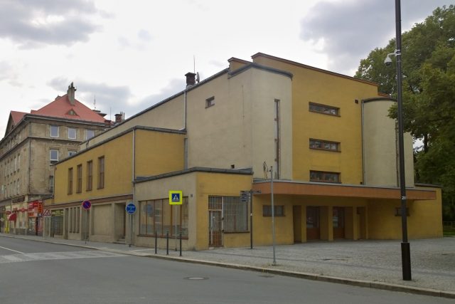 Budova někdejšího kina Mír v Ostravě-Vítkovicích | foto: František Tichý,  Český rozhlas