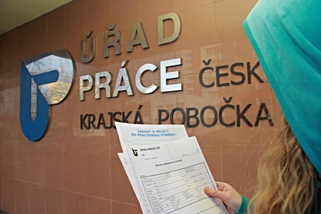 V březnu v Moravskoslezském kraji ubylo lidí bez práce | foto: Fotobanka Profimedia