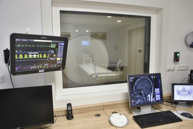 Nemocnice ve Frýdku-Místku zahajuje provoz nové magnetické rezonance | foto: Moravskoslezský kraj