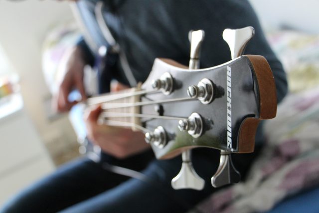 Baskytara,  basová kytara,  hudba,  hudební motiv | foto: Fotobanka Pixabay