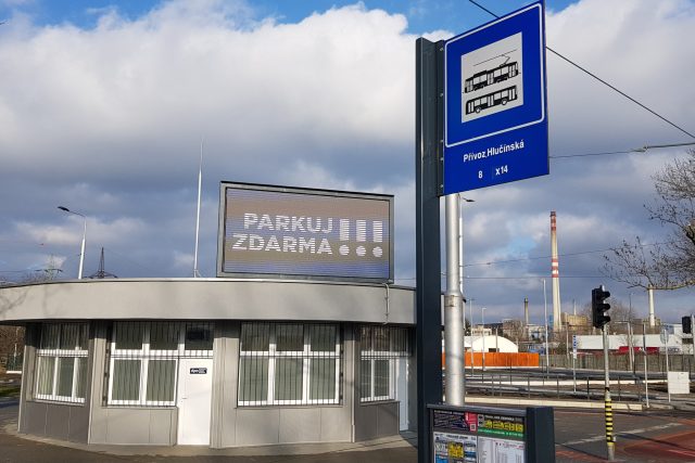 Nové záchytné parkoviště v Ostravě | foto: Vojtěch Dluhý