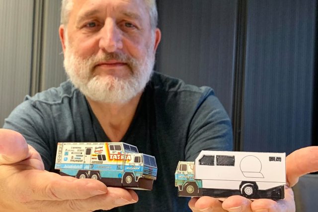 Legendární Tatrovka v papírovém podání | foto: archiv Milana Weinera