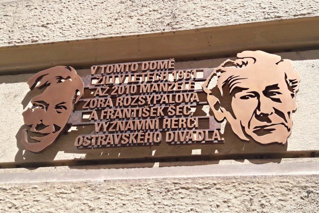 Pamětní deska v Poštovní ulici | foto: František Tichý,  Český rozhlas