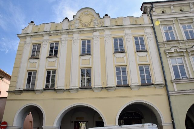 Historický dům na náměstí,  kde vzniknou nové byty | foto: Michal Polášek