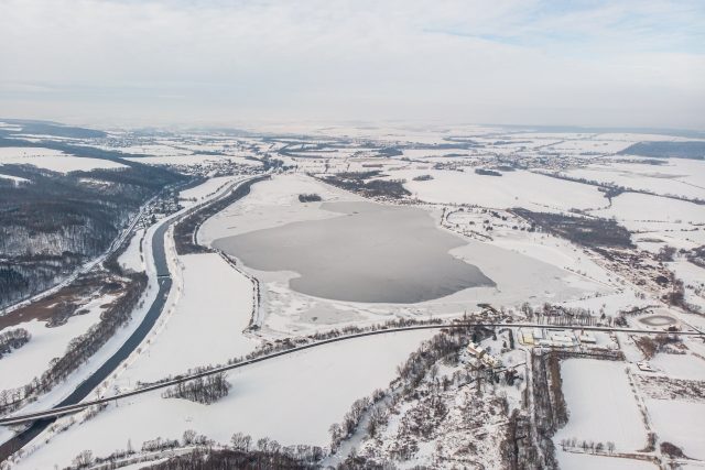 Hlučínské jezero v prosinci 2020 | foto: Kamil Vitásek,  Město Hlučín