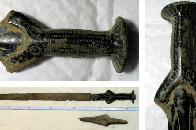 Několik analýz potvrdilo,  že je meč více než 3300 let starý. | foto: VMJ Jesenicka