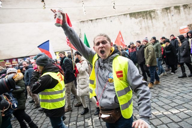 Protestní stávka odborů proti krokům vlády | foto: René Volfík,  iROZHLAS.cz